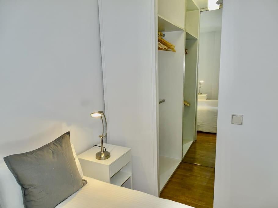 Precioso Apartamento Junto A La Plaza Mayor Мадрид Екстериор снимка