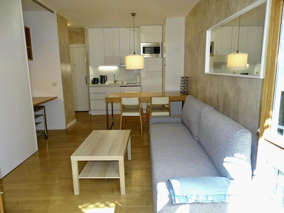 Precioso Apartamento Junto A La Plaza Mayor Мадрид Екстериор снимка