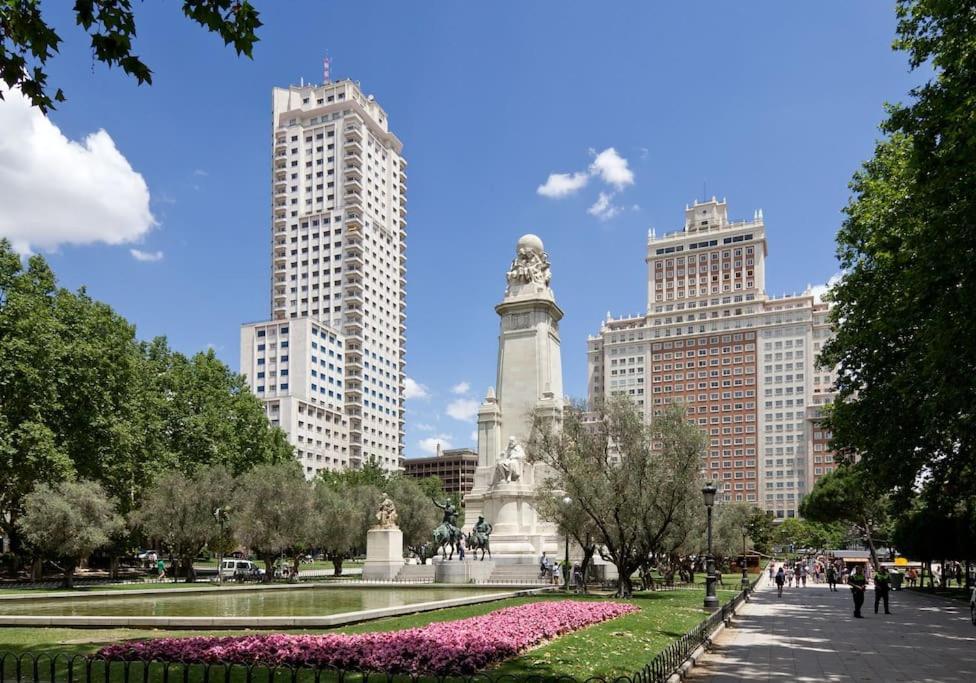 Precioso Apartamento Junto A La Plaza Mayor Мадрид Екстериор снимка