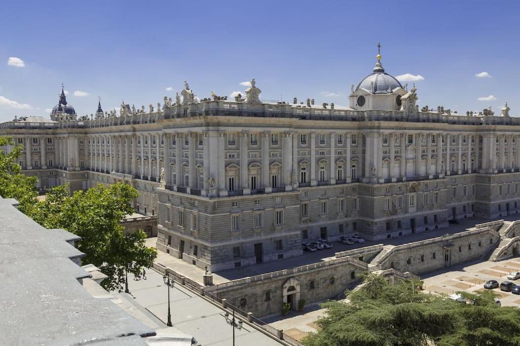 Precioso Apartamento Junto A La Plaza Mayor Мадрид Екстериор снимка