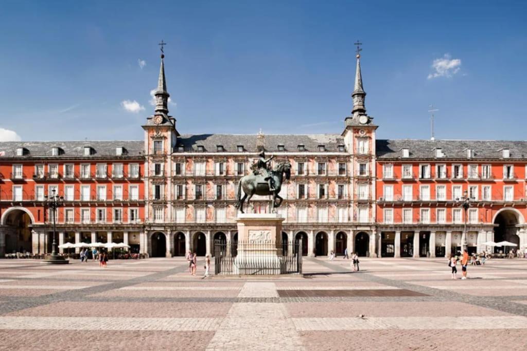Precioso Apartamento Junto A La Plaza Mayor Мадрид Екстериор снимка